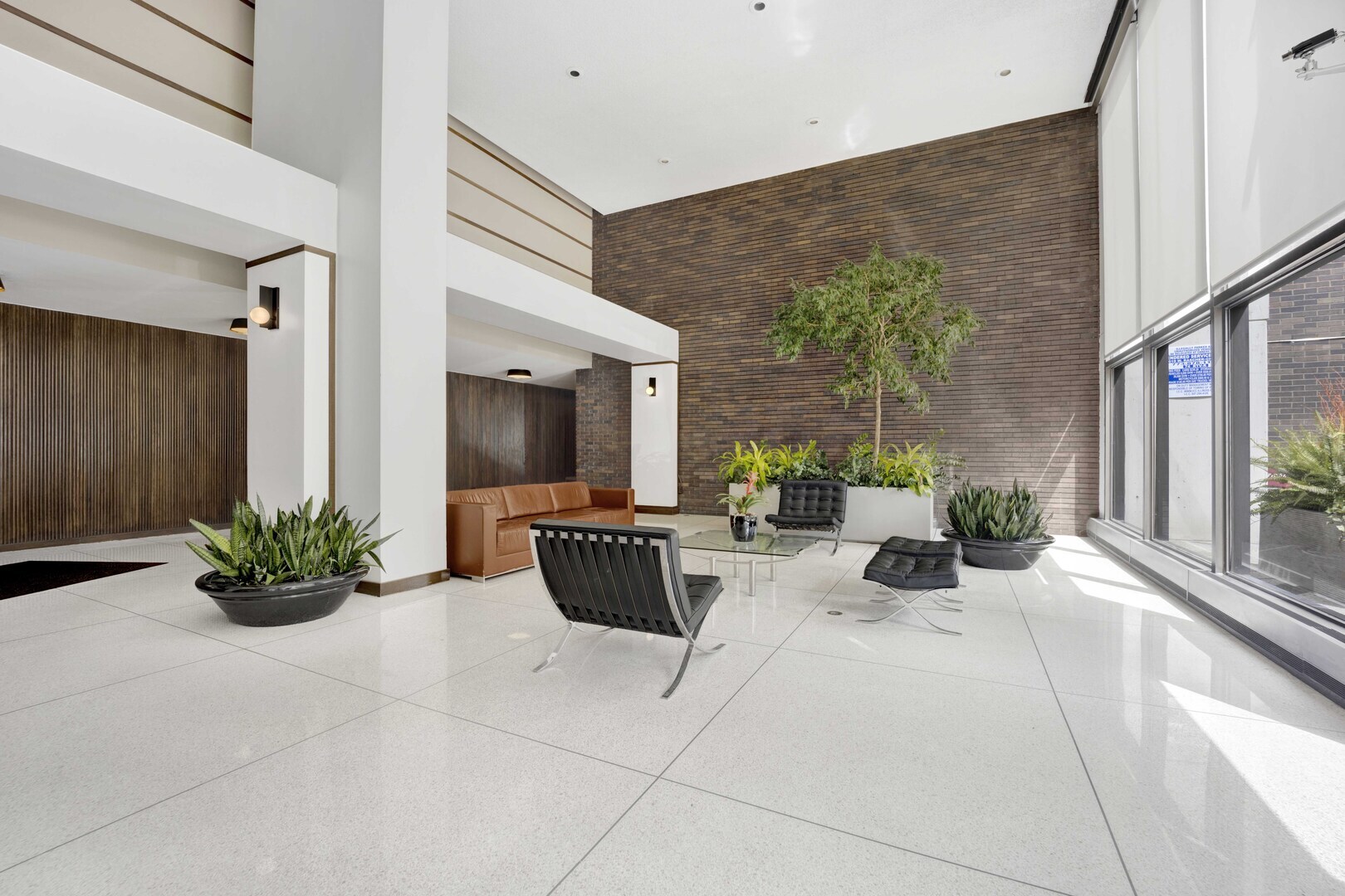 Property Photo:  5455 N Sheridan Road 3611  IL 60640 