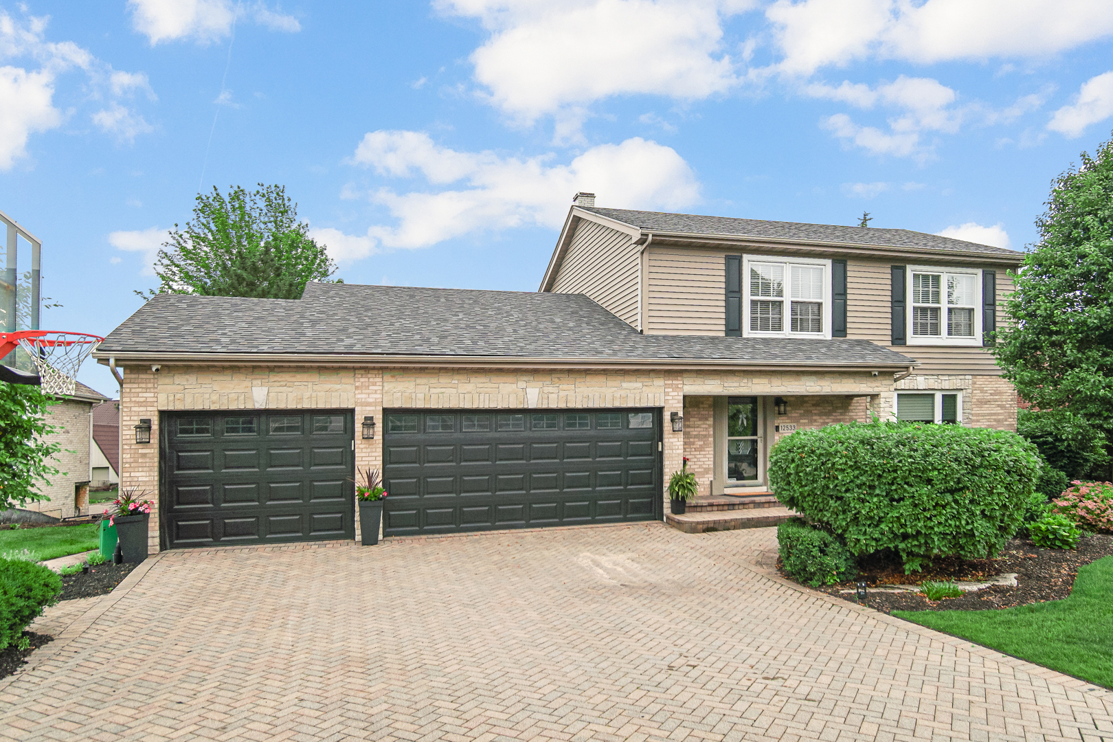 Property Photo: 12533 Rosewood Drive IL 60491