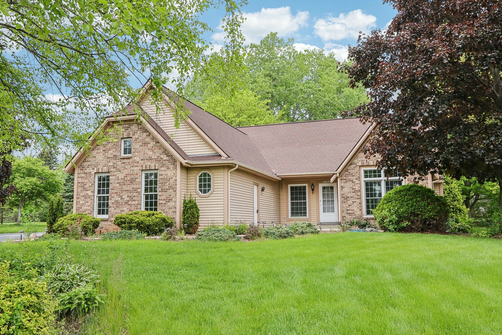 N61w14730 Woodcrest Court  Menomonee Falls WI 53051 photo