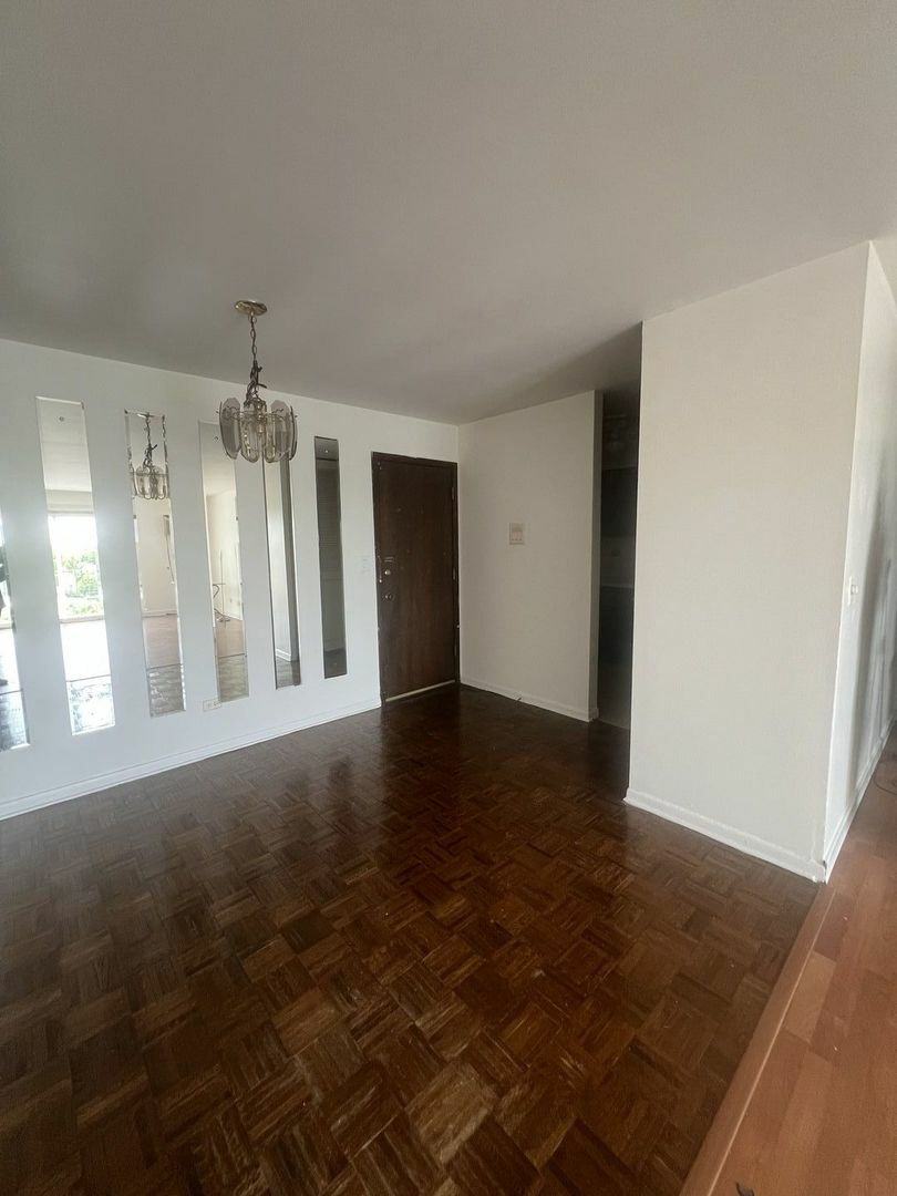 Property Photo: 7449 Washington Street 606 IL 60130