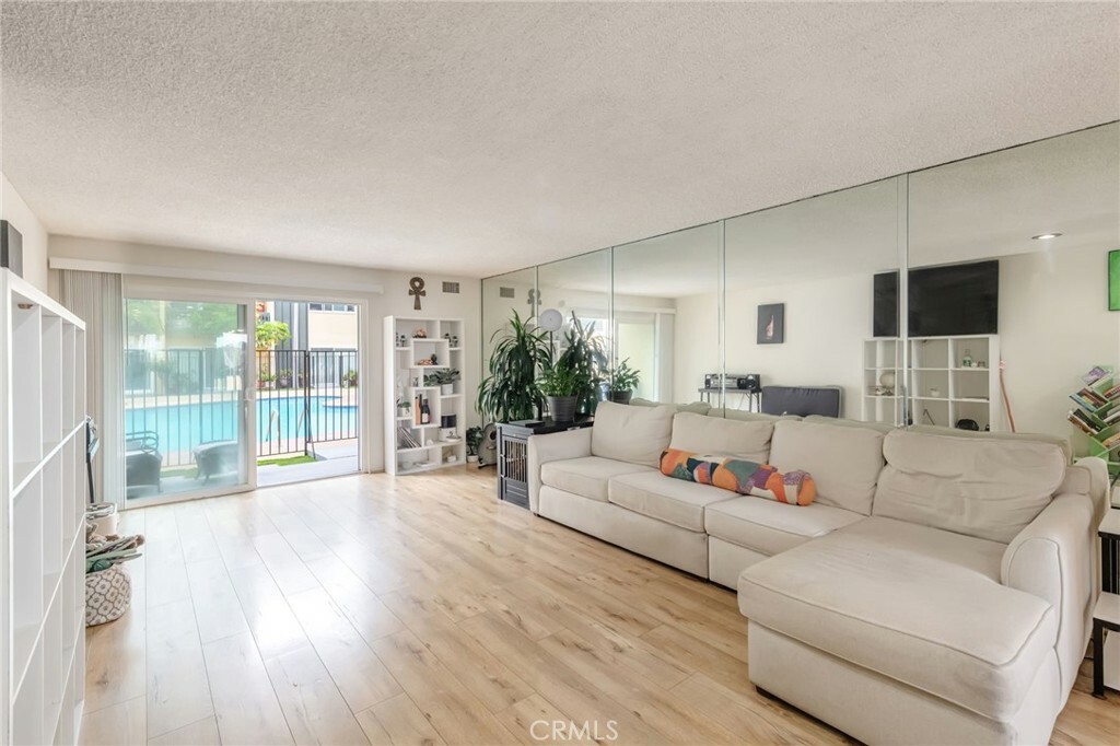 770 W Imperial Avenue 16  El Segundo CA 90245 photo