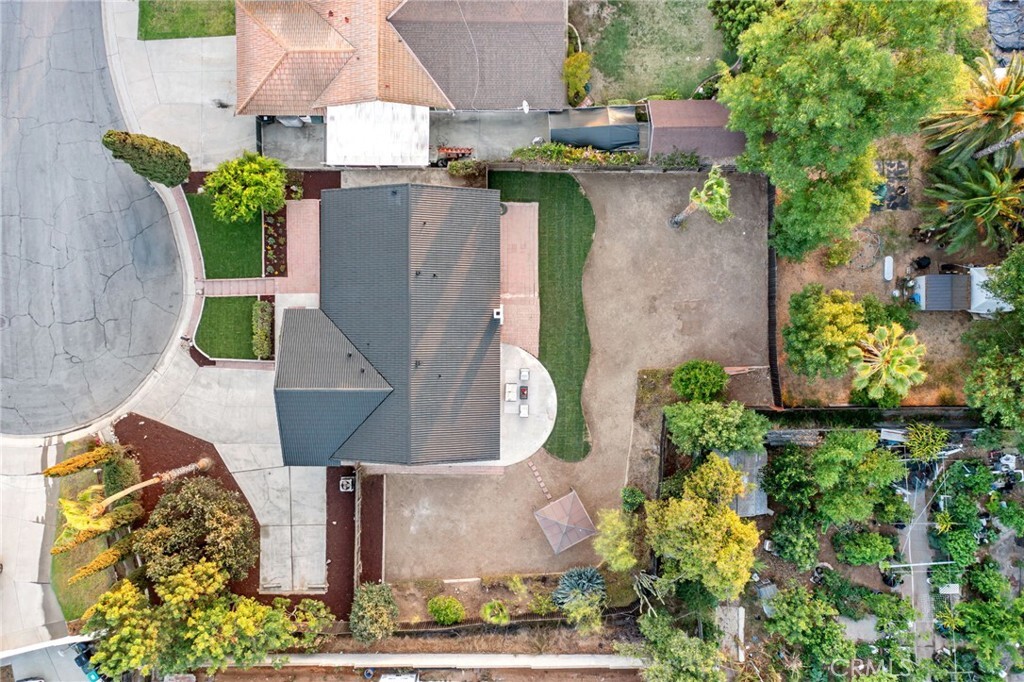 Property Photo:  18165 Sharon Circle  CA 92886 