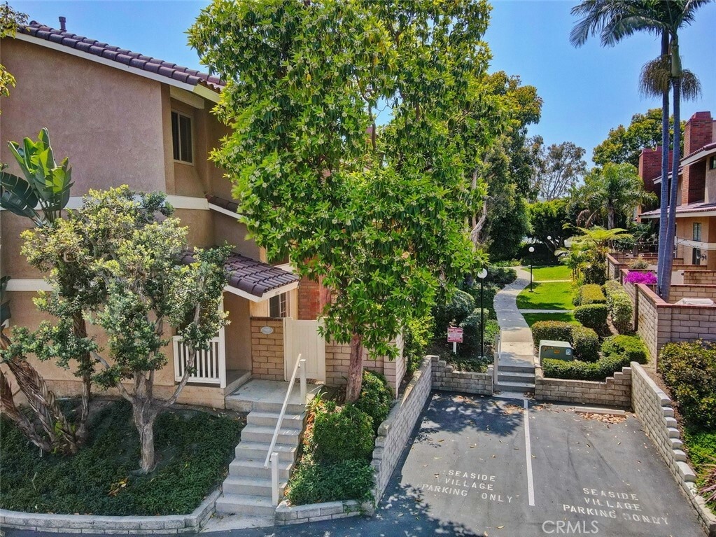 Property Photo: 7825 Seaglen Drive CA 92648