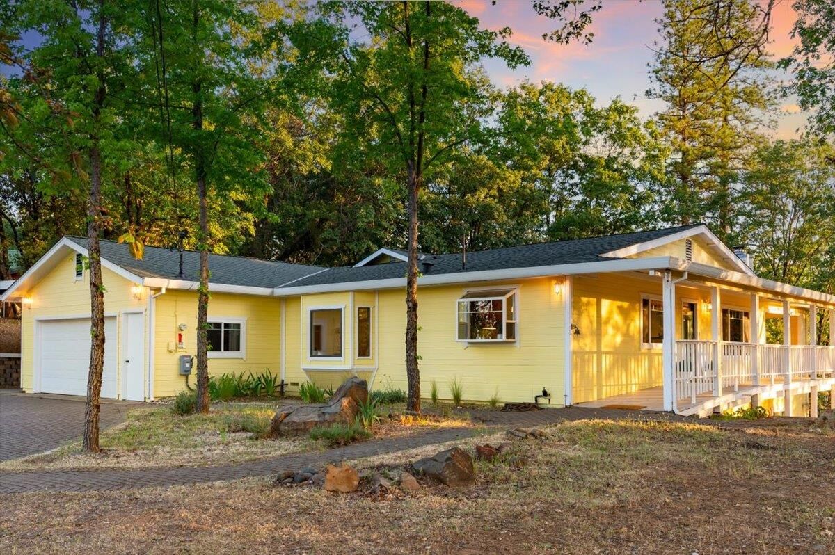 Property Photo: 13542 E Home Place CA 95945