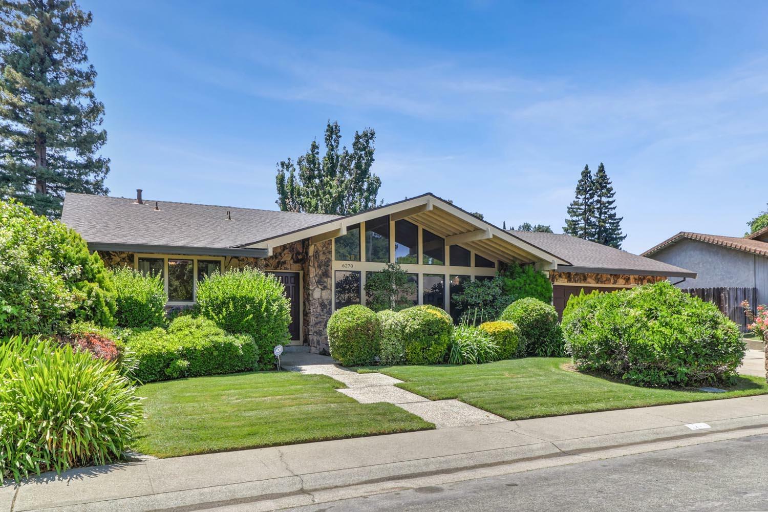 Property Photo: 6270 Faustino Way CA 95831