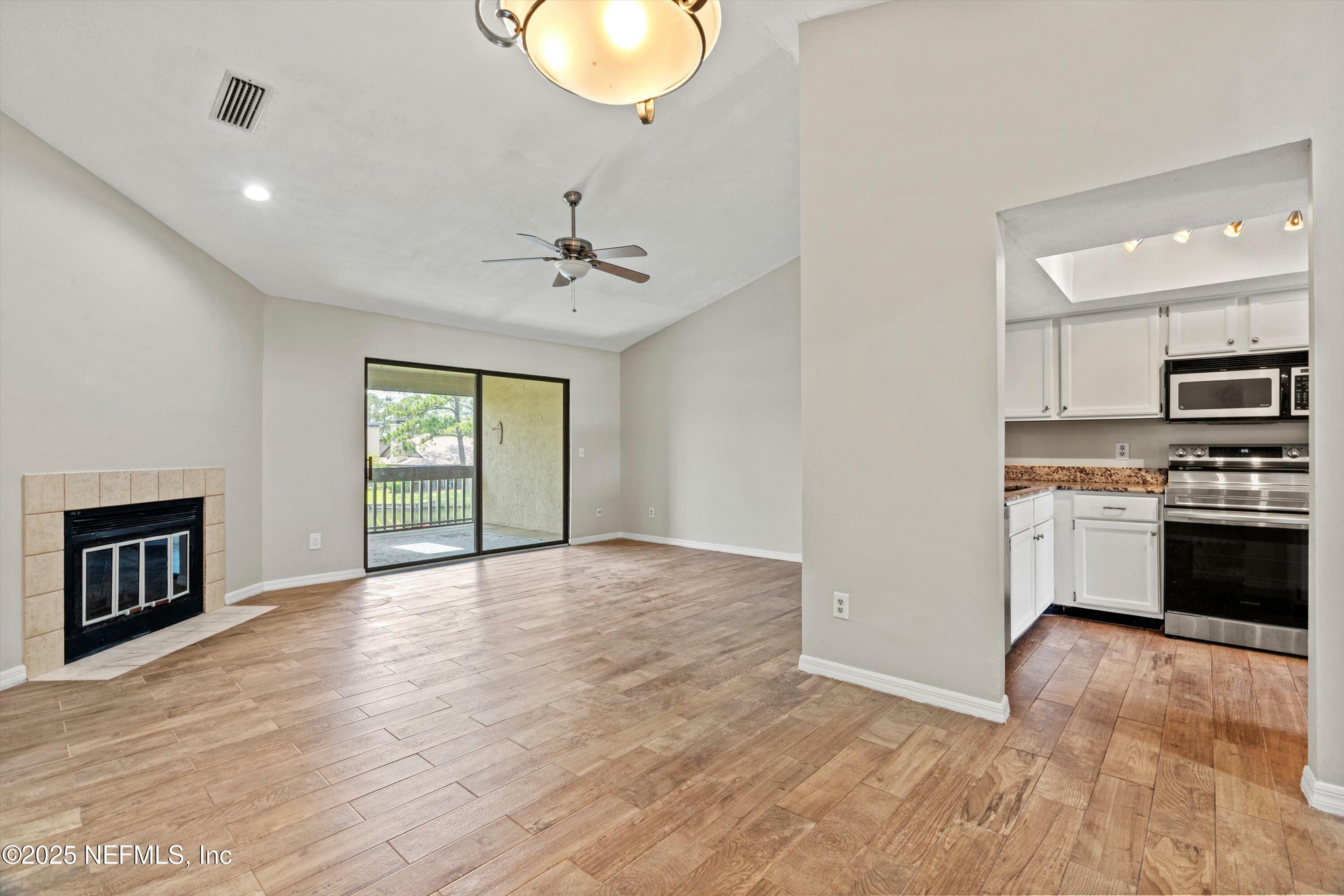 Property Photo: 257 Cranes Lake Drive FL 32082