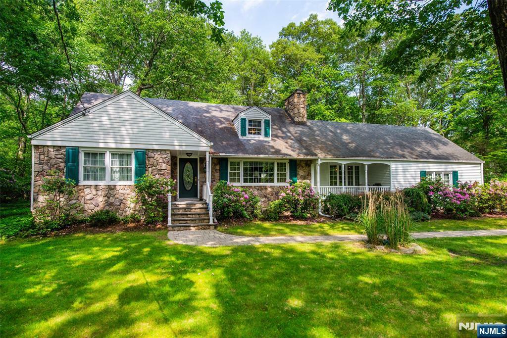 Property Photo: 504 Pepperidge Tree Lane NJ 07405