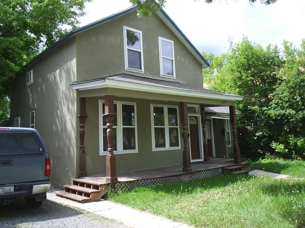 Property Photo: 619 E Broadway Street MT 59601