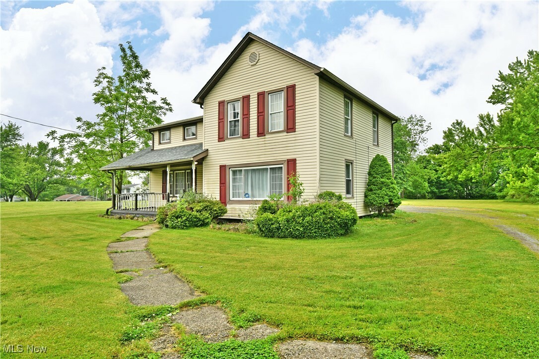 Property Photo:  895 Elmwood Drive  OH 44425 