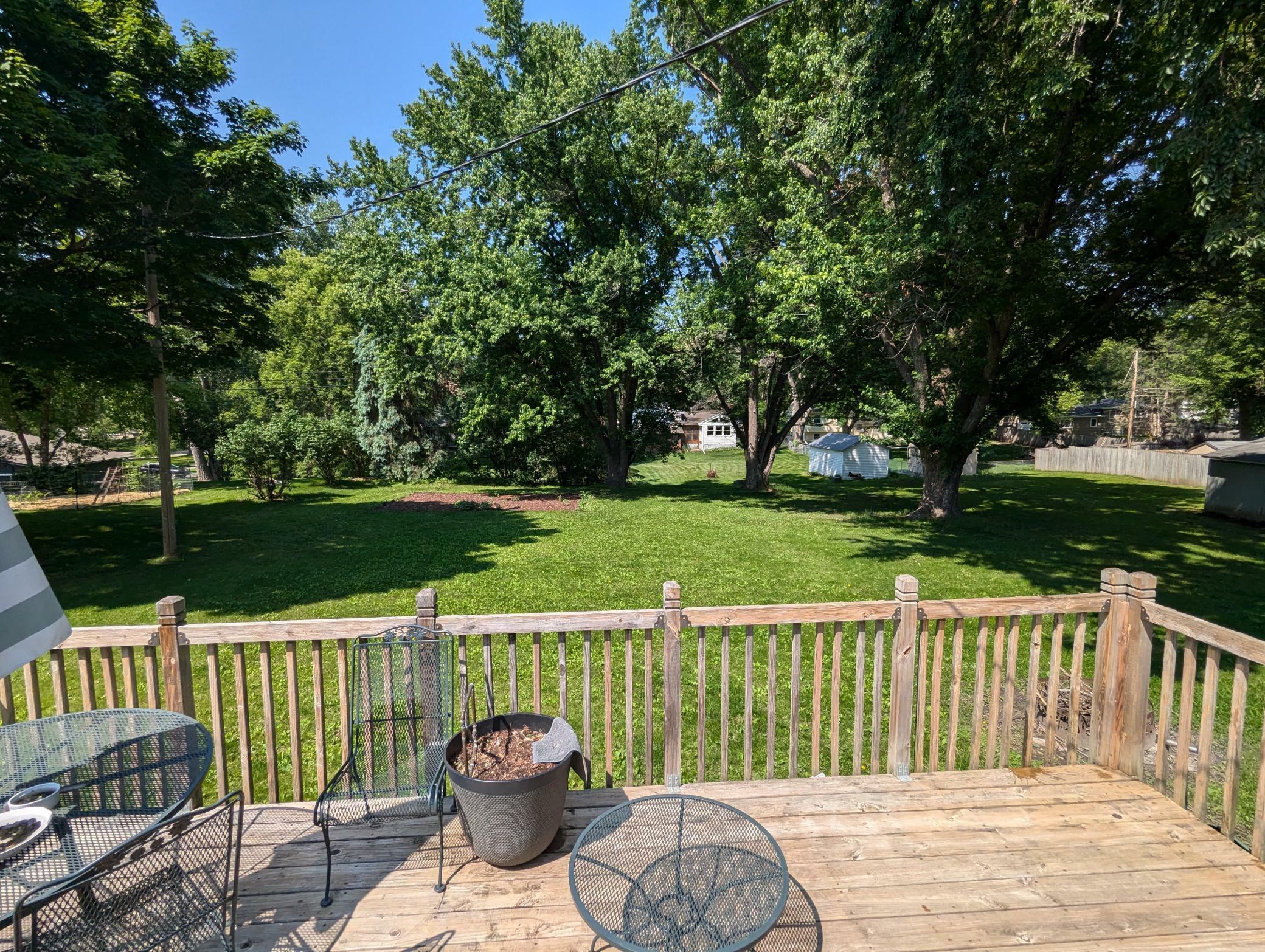 Property Photo:  16522 Elm Drive  MN 55345 