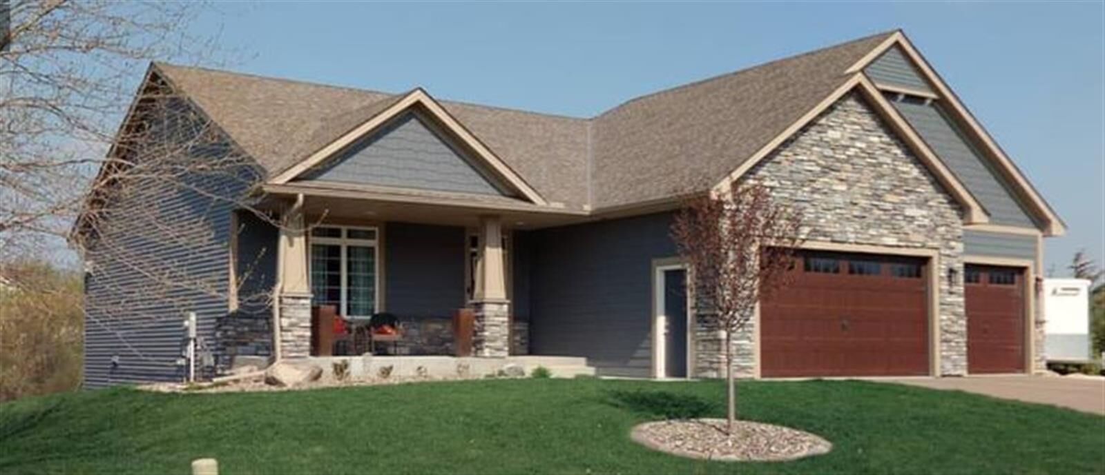 Property Photo:  414 Carter Street  MN 55054 