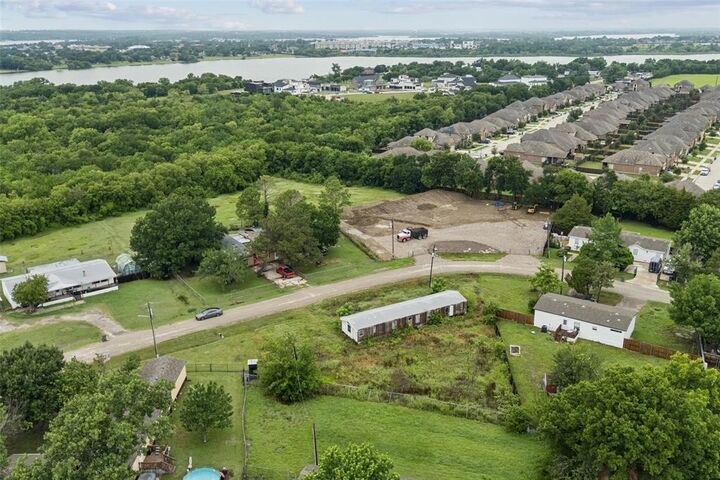 Photo de la propriété:  7571 Snug Harbor Circle  TX 75036 