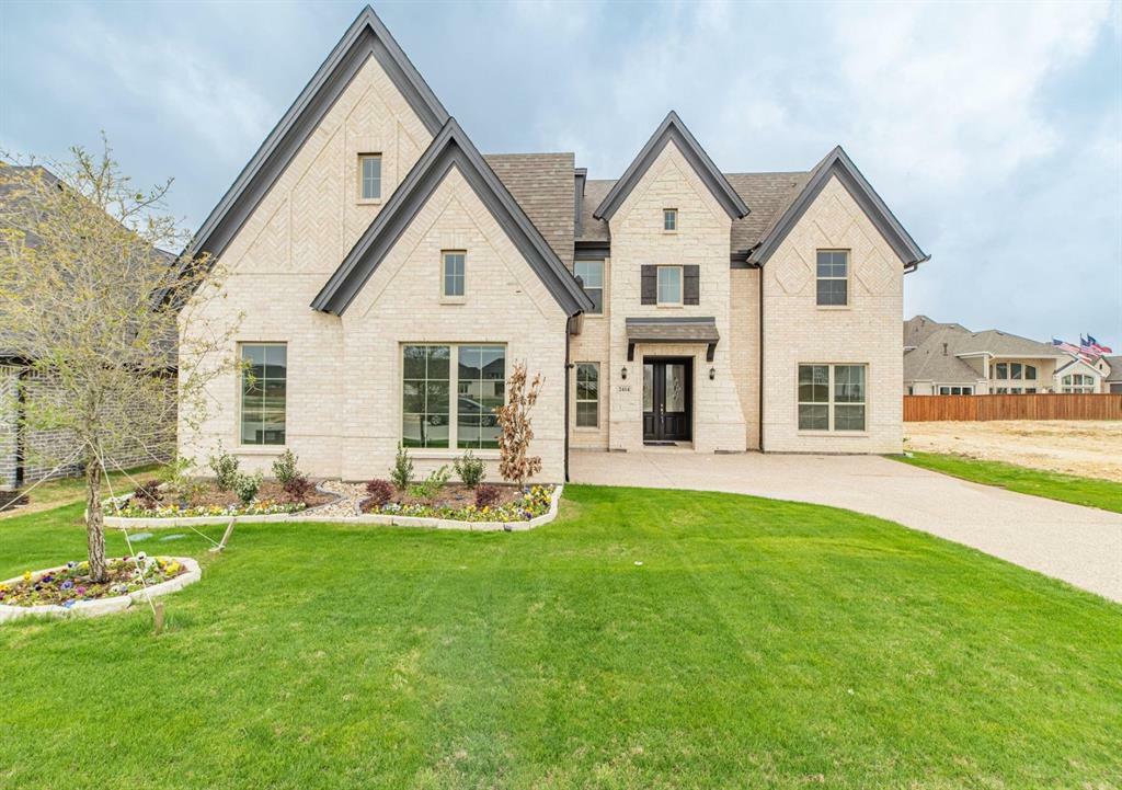 Property Photo: 2414 Seth Drive TX 76065