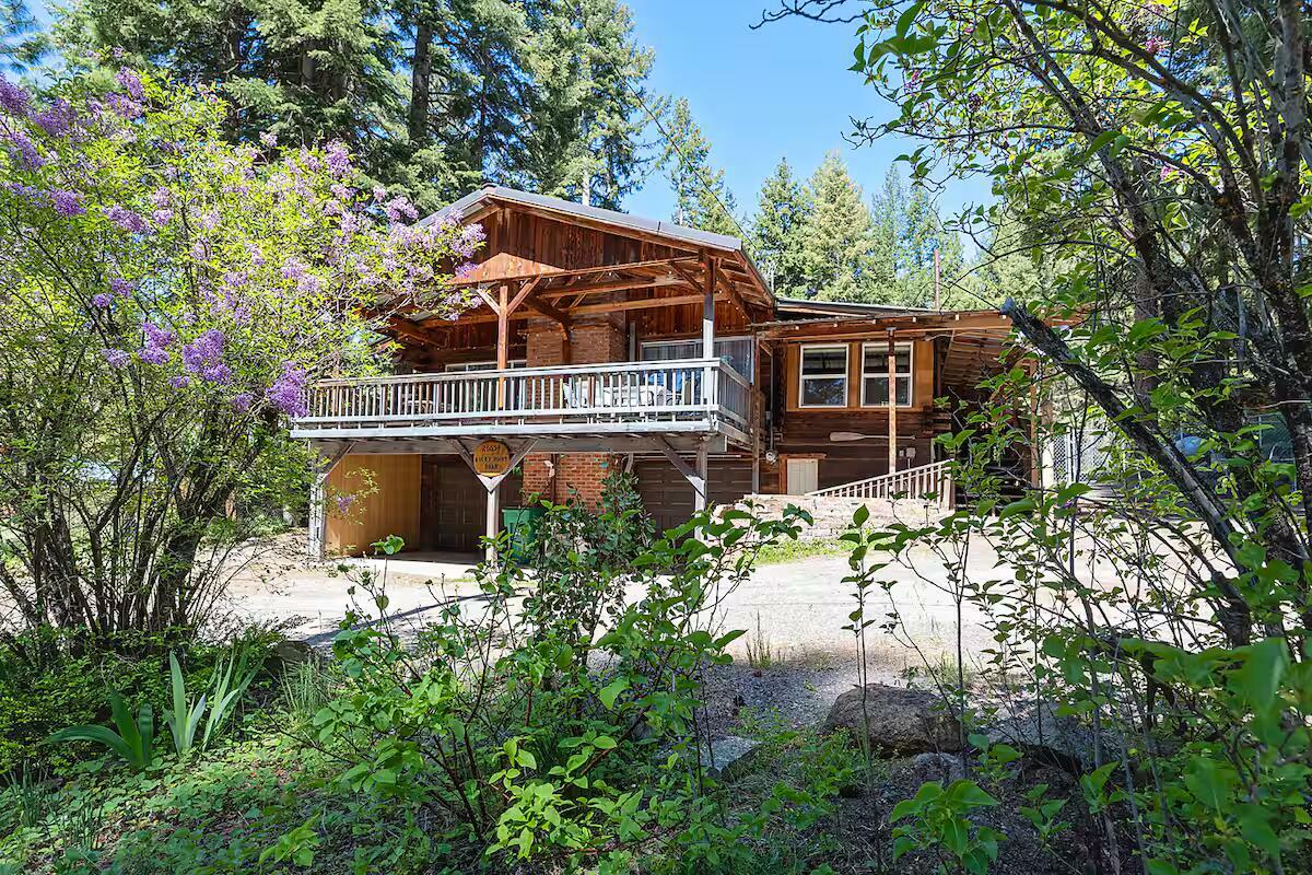 26654 Rocky Point Road  Klamath Falls OR 97601 photo