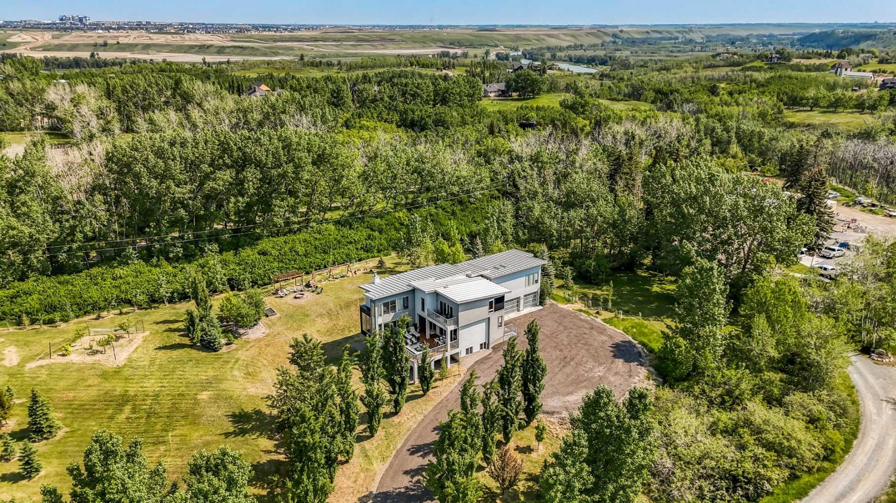 24008 241 Avenue E  Rural Foothills County AB T1S 4B8 photo
