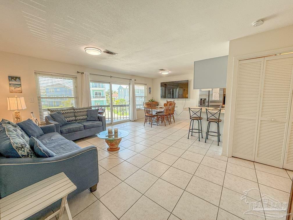 Property Photo: 1448 Tina Dr 213 FL 32566