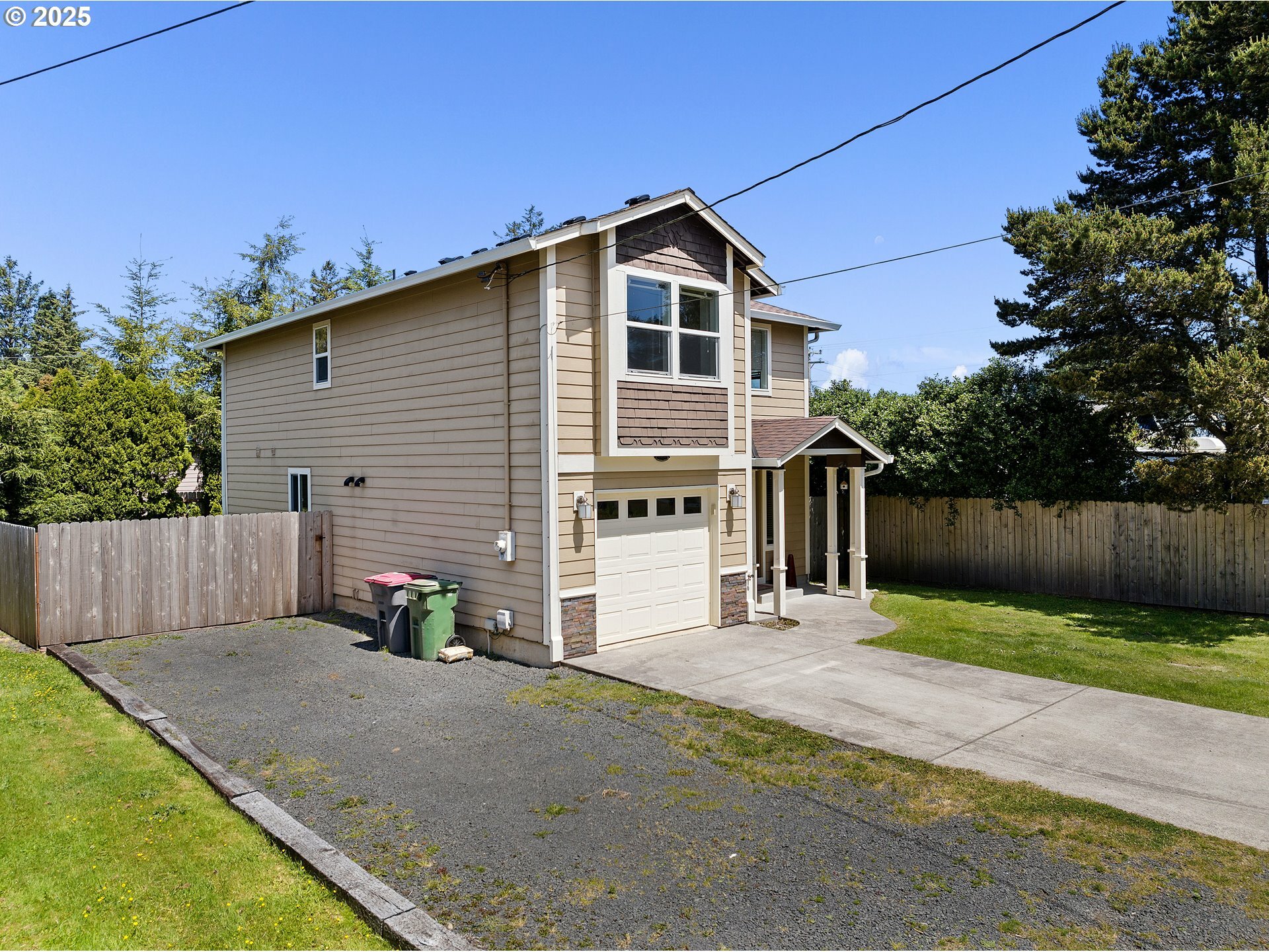 Property Photo: 1225 3rd Ave OR 97121