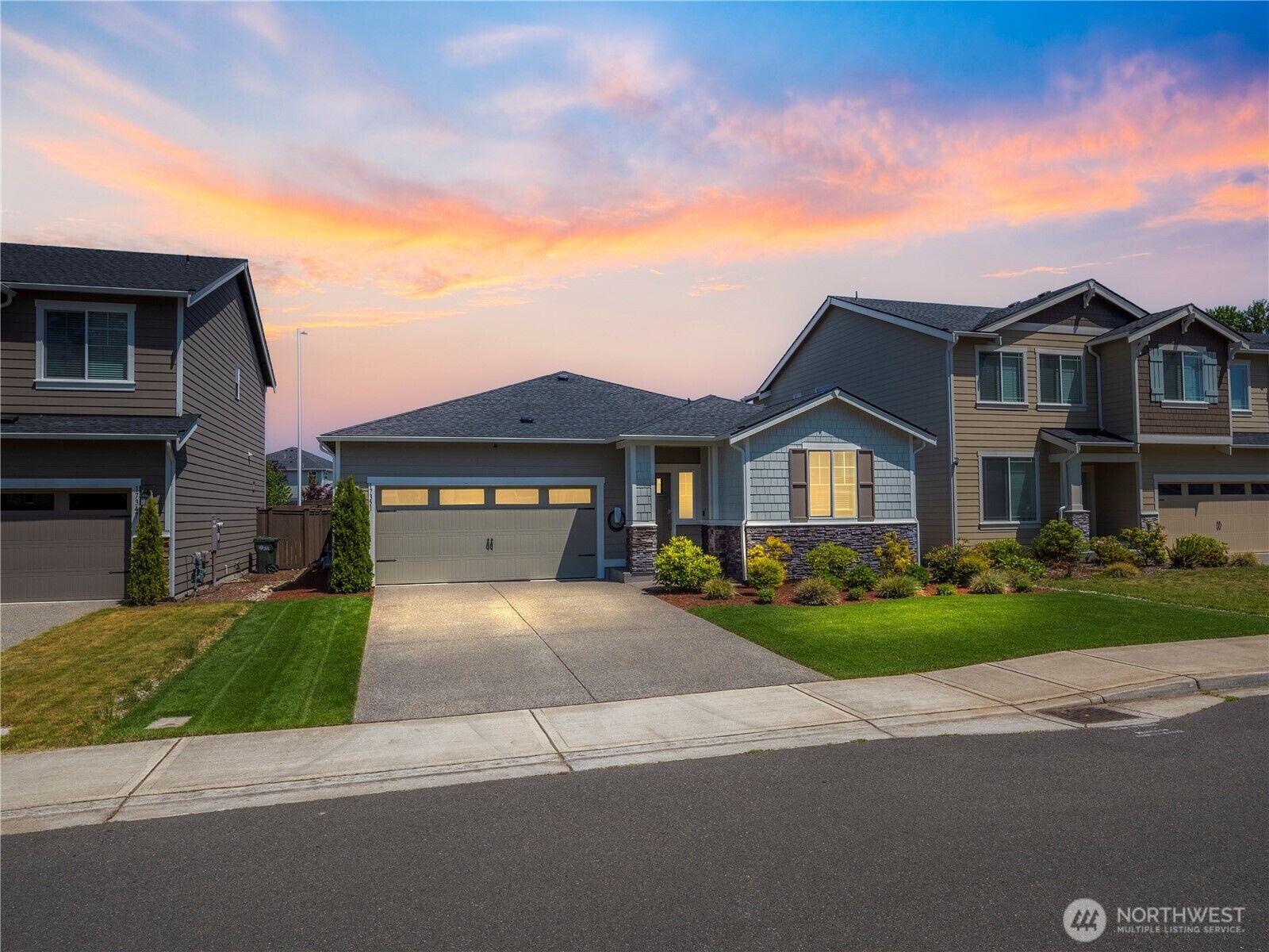 Property Photo:  17351  129th Avenue E  WA 98374 