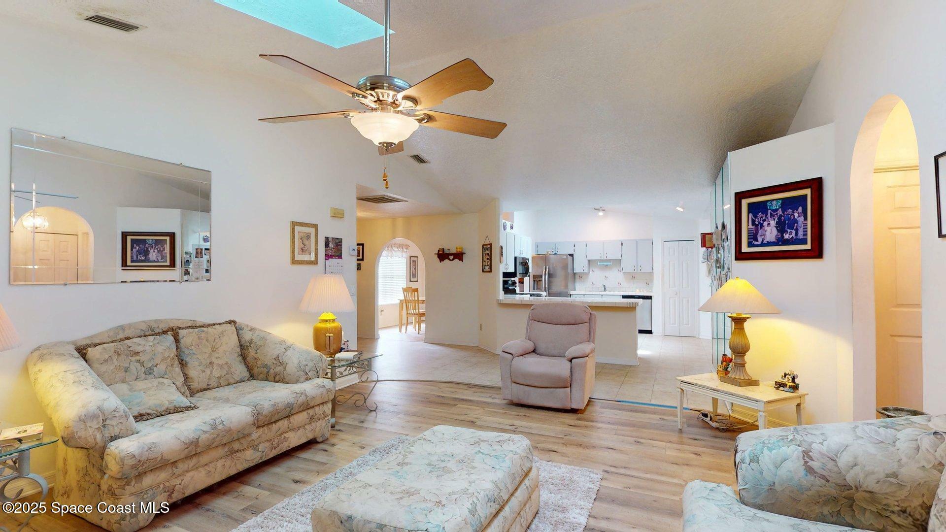 Property Photo:  142 Olivick Circle NE  FL 32907 