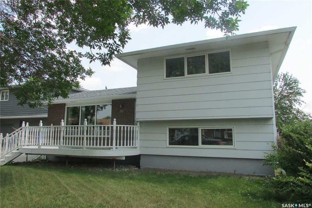 227 Rodenbush Drive  Regina SK S4R 6X1 photo