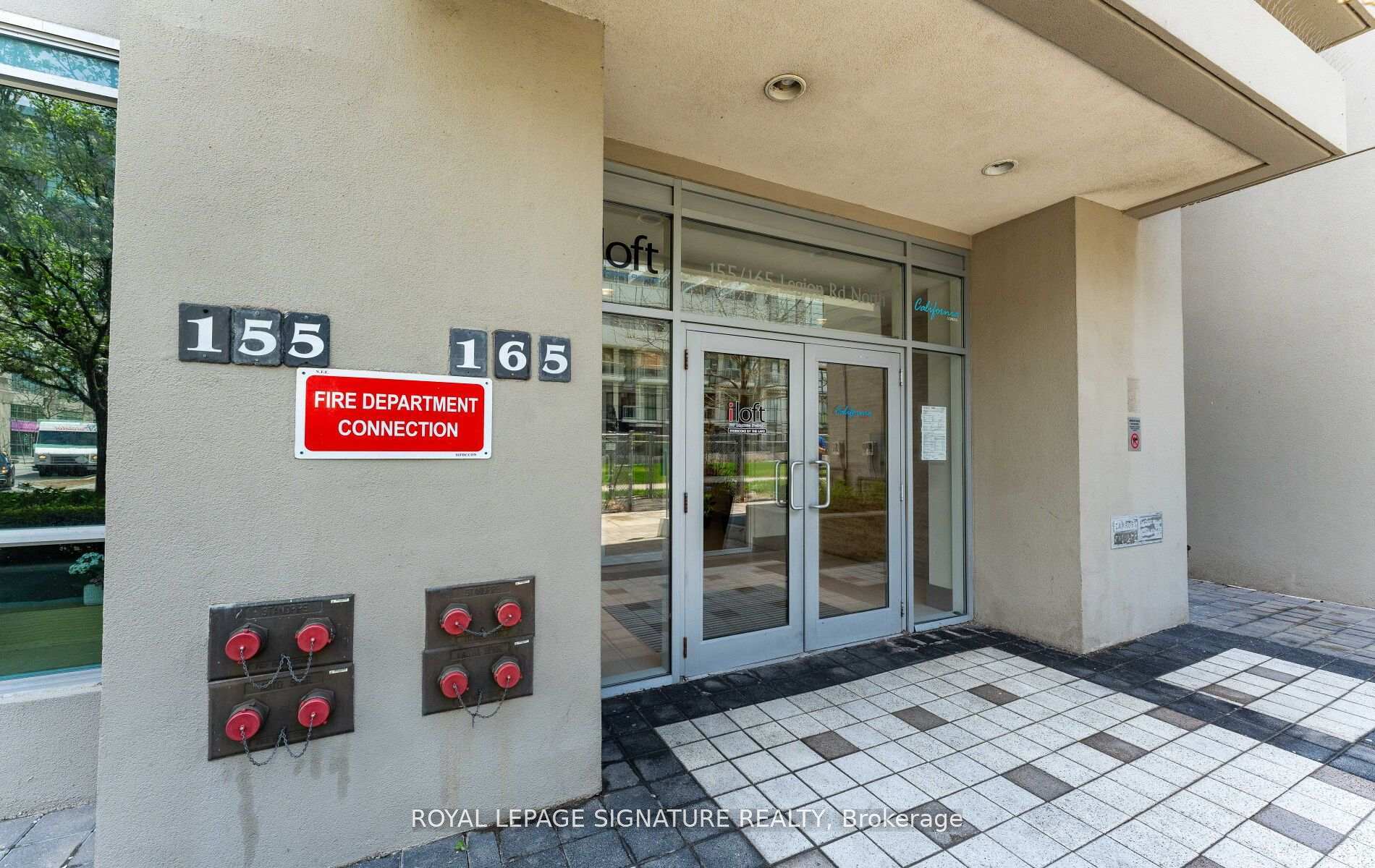 Property Photo: 165 Legion Road 2122 ON M8Y 0B3