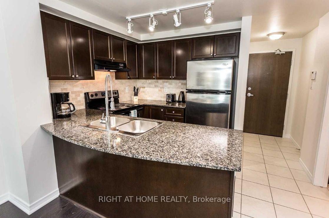 Property Photo: 9 George Street 1214 ON L6X 0T6
