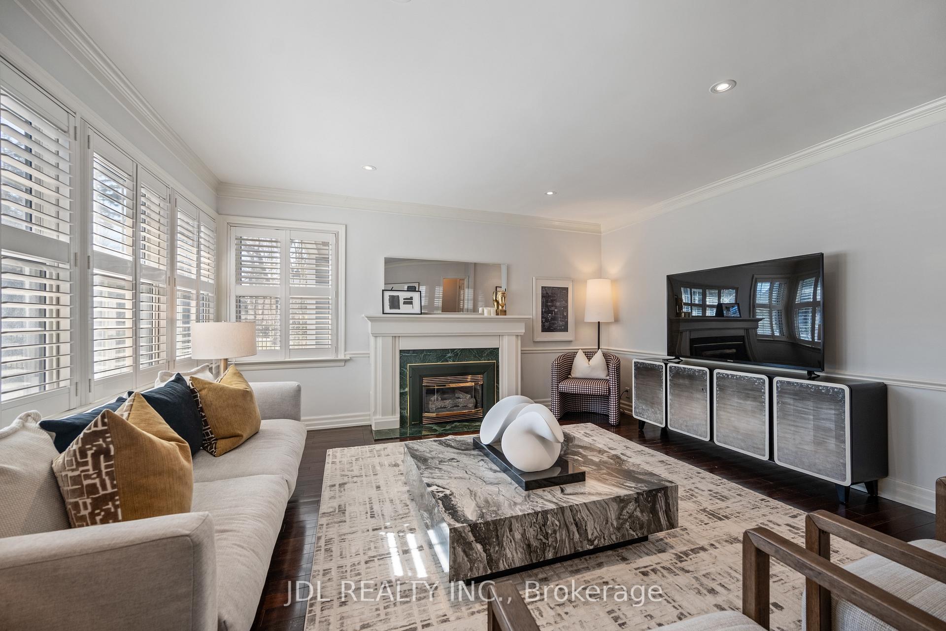 Property Photo: 1207 Linbrook Road ON L6J 2L5