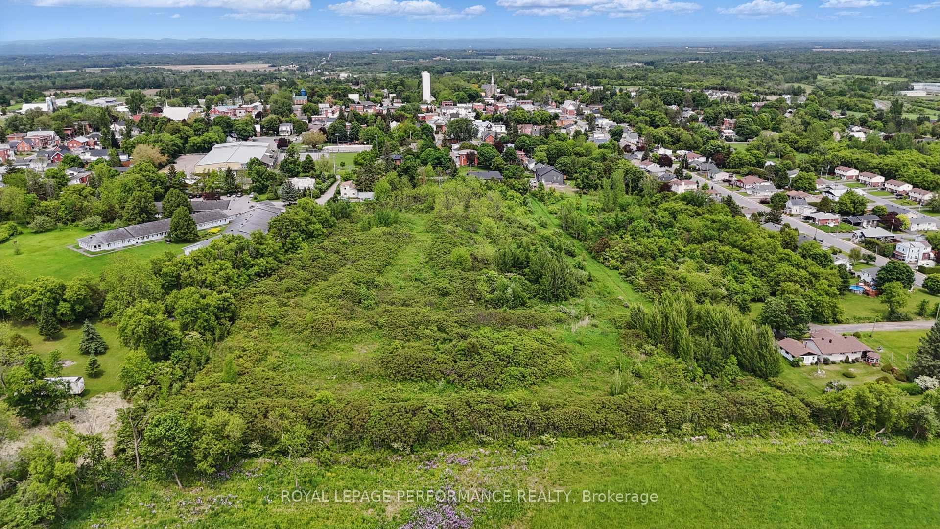 Property Photo:  O Union Street W  ON K0B 1R0 