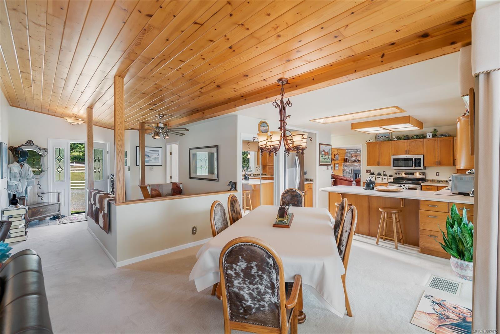 Property Photo: 2551 Braun Rd BC V9X 1W5