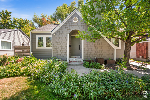 Property Photo: 2545 S 1500 E UT 84106