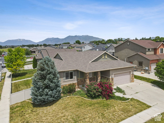 Property Photo:  301 E Salem Park Cir  UT 84653 