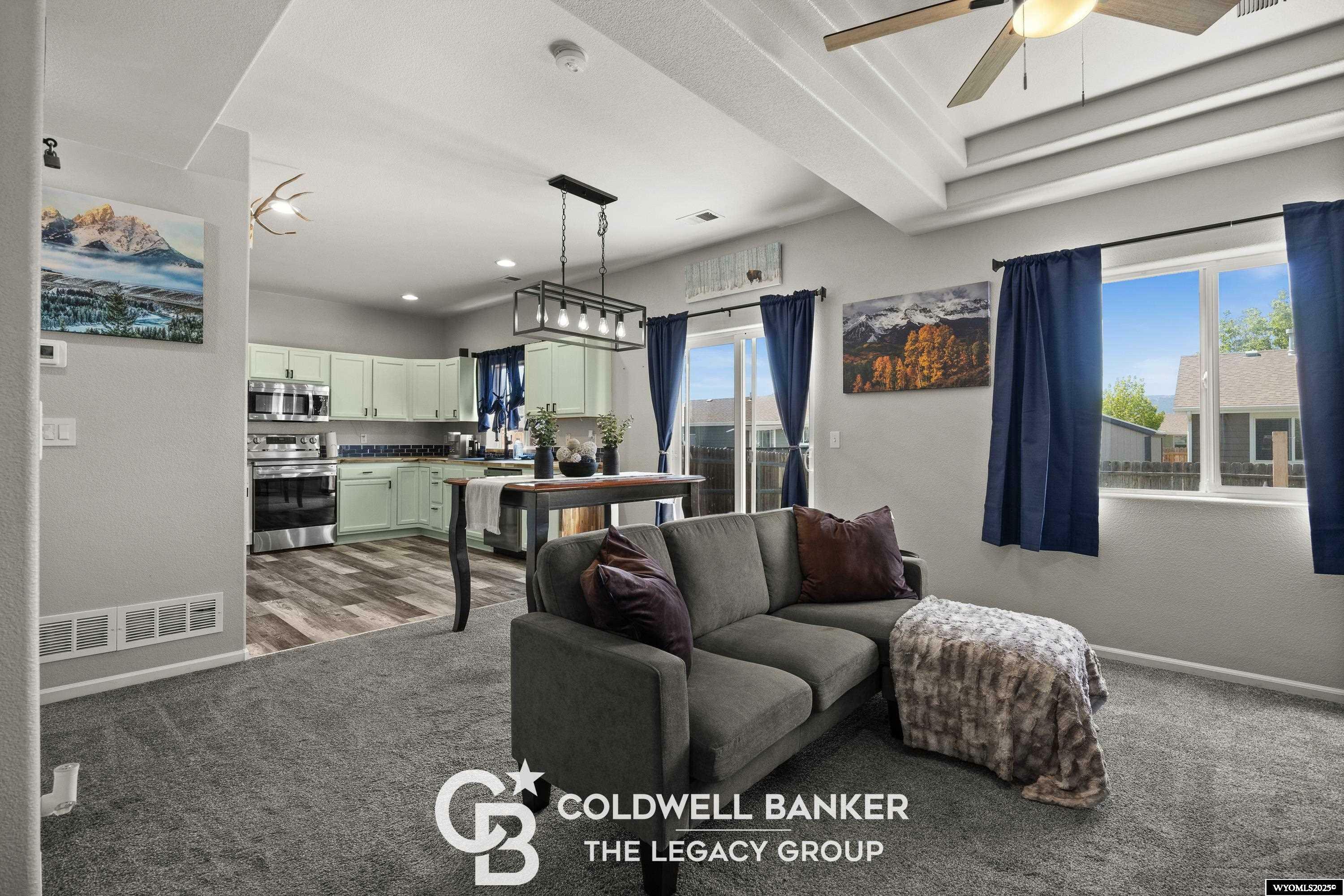 Property Photo: 661 7th Street WY 82636