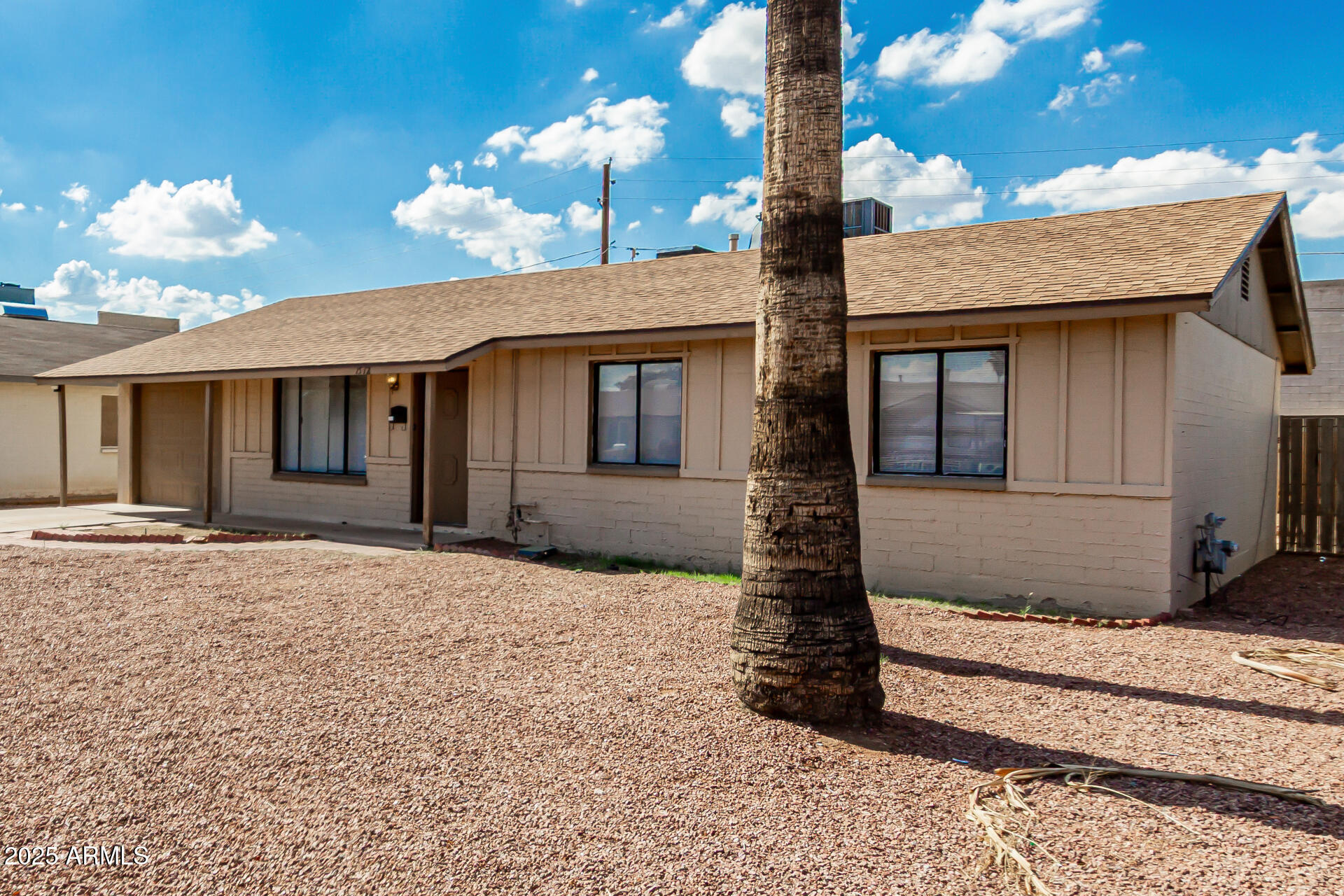 Property Photo:  1512 W Crescent Avenue  AZ 85202 