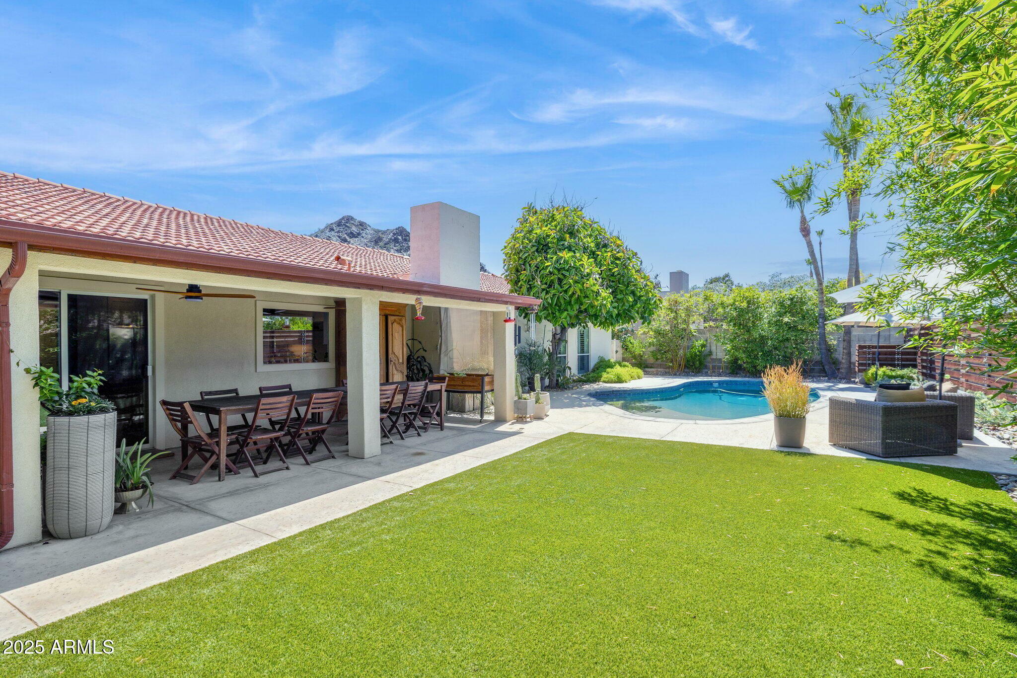 Property Photo: 2236 E Sierra Street AZ 85028