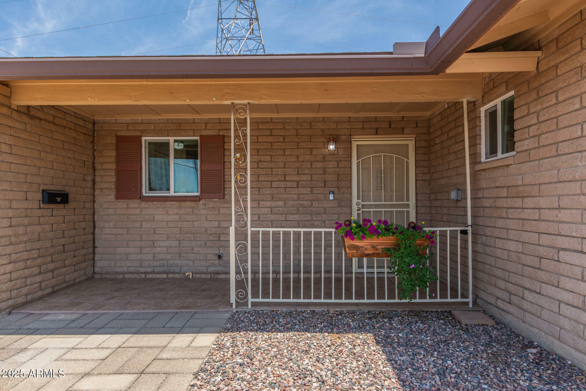 Property Photo: 5204 E Colby Street AZ 85205