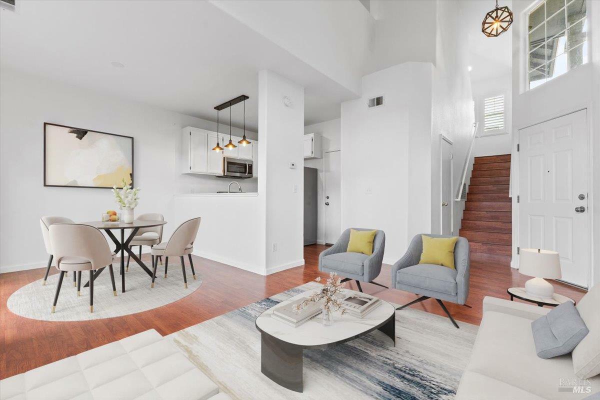 Property Photo:  1623 Pinebrook Place  CA 95403 