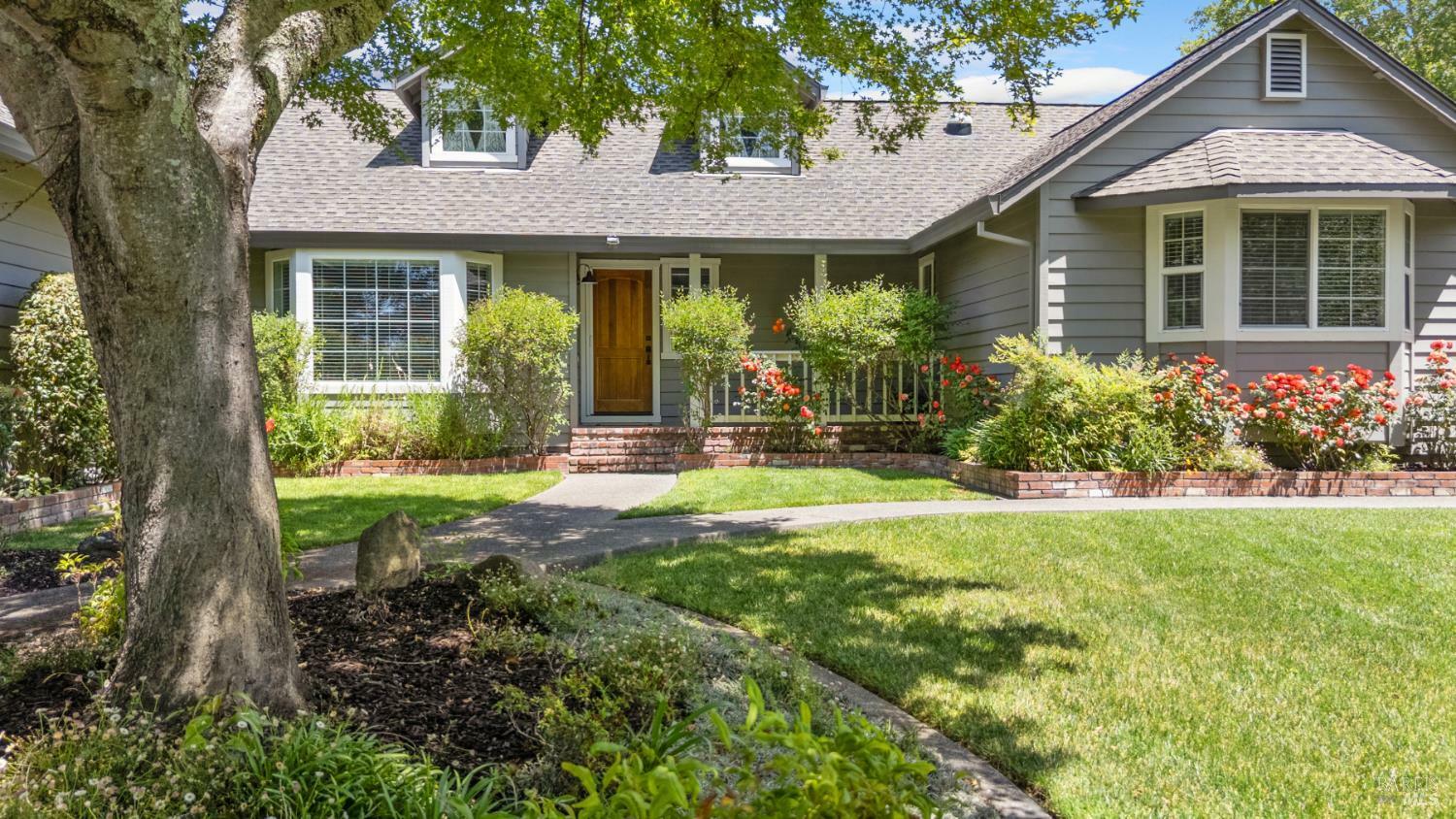 Property Photo: 1243 Melissa Court CA 95409