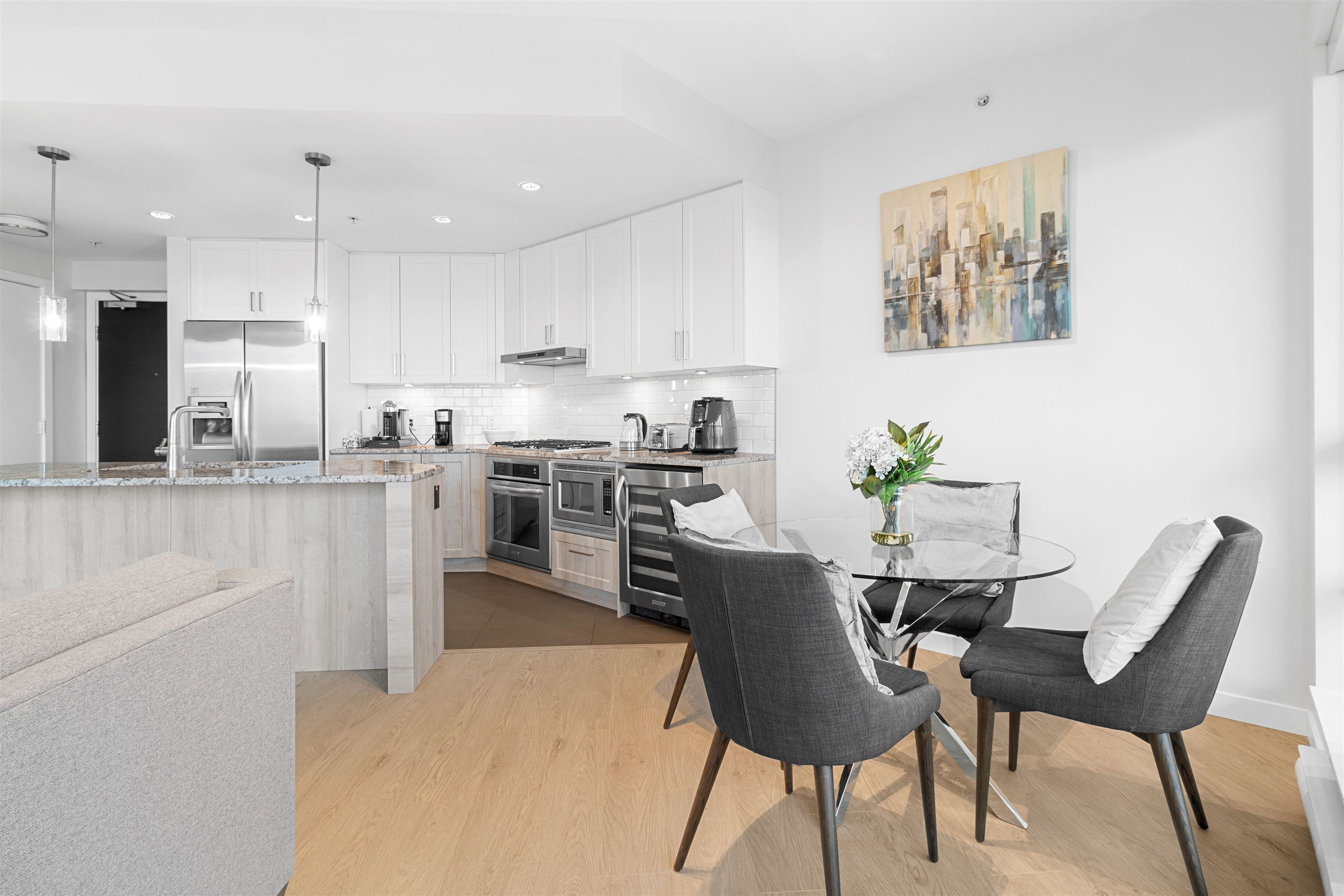 Property Photo: 6188 Wilson Avenue 2505 BC V5H 0A5