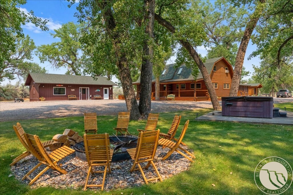 Property Photo: 879 Sawyer Loop MT 59034