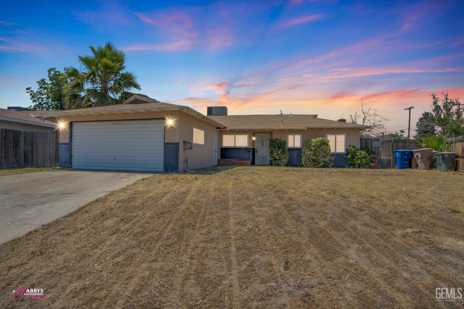 4009 Marilyn Place  Bakersfield CA 93309 photo