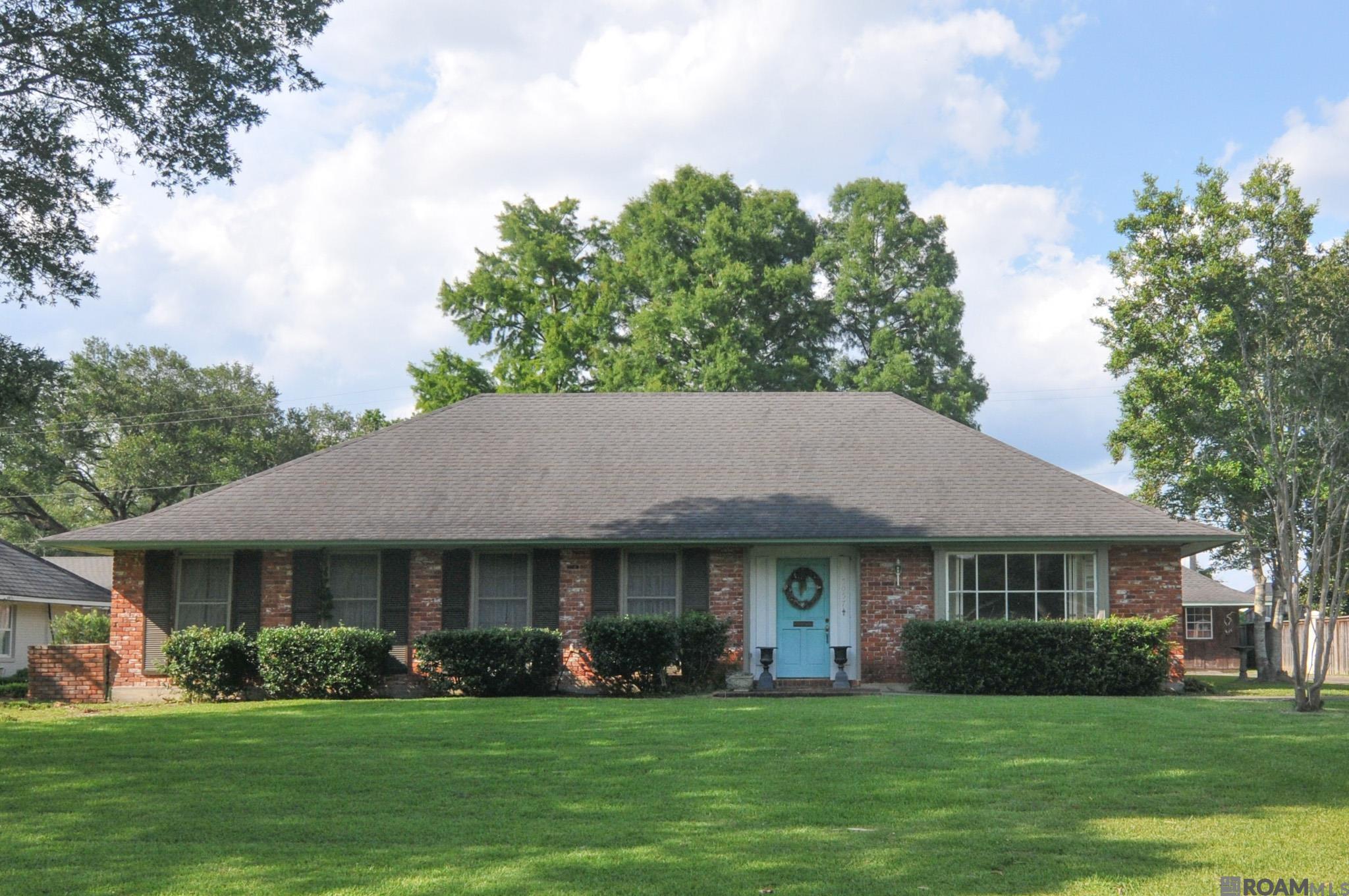 Property Photo: 5057 Whitehaven LA 70808