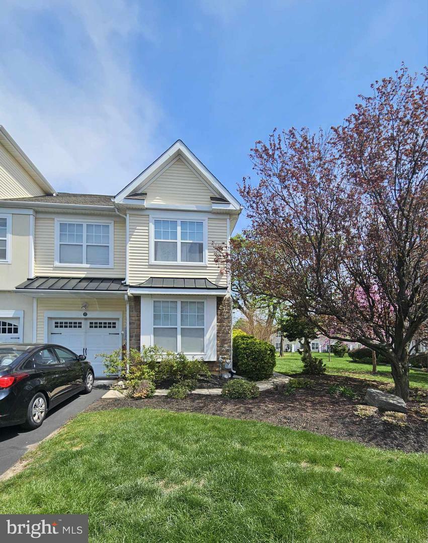 Property Photo: 17 Old Cedarbrook Road PA 19095
