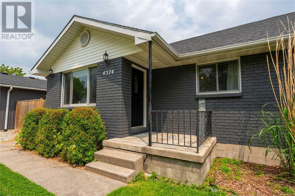 Property Photo: 4374 Evergreen Street ON N0P 2B0