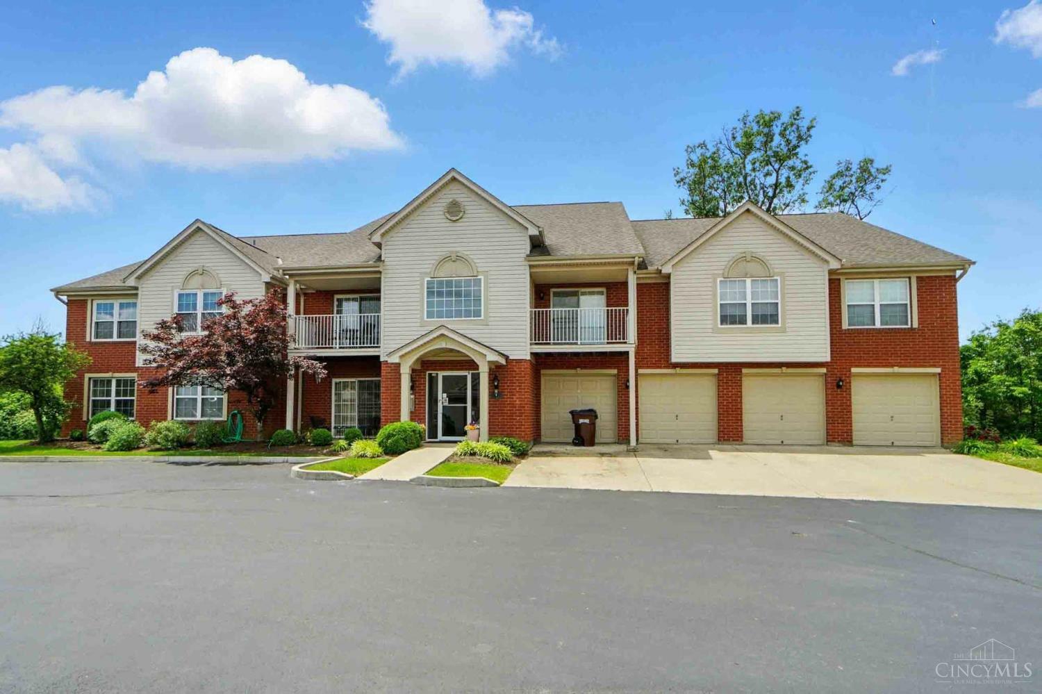 Property Photo: 3970 Olde Savannah Drive OH 45247