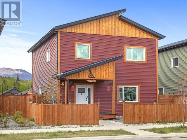 Property Photo: 34 Evelyn Avenue YT Y1A 0S5