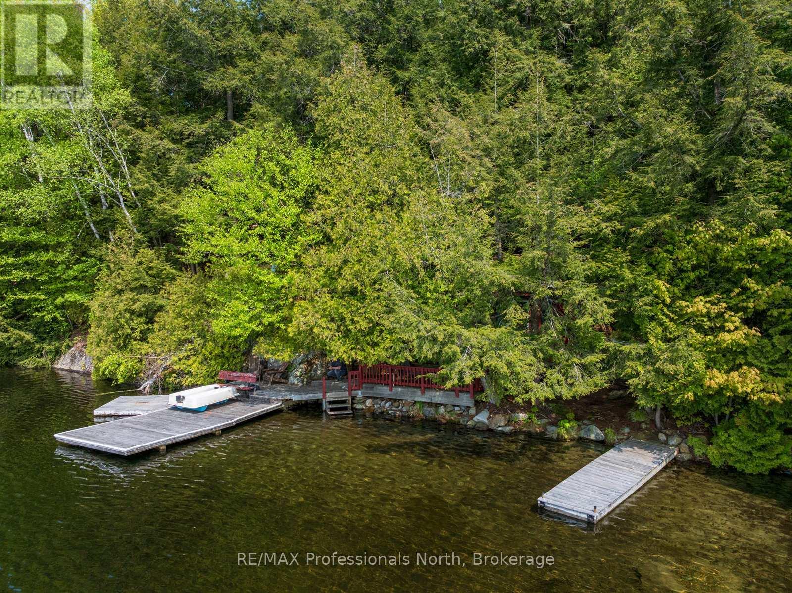 Property Photo: 255 Cedar Lane ON P0A 1M0