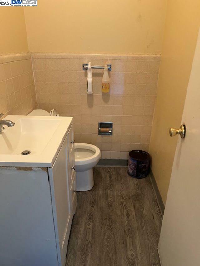 Property Photo: 4201 West St CA 94608