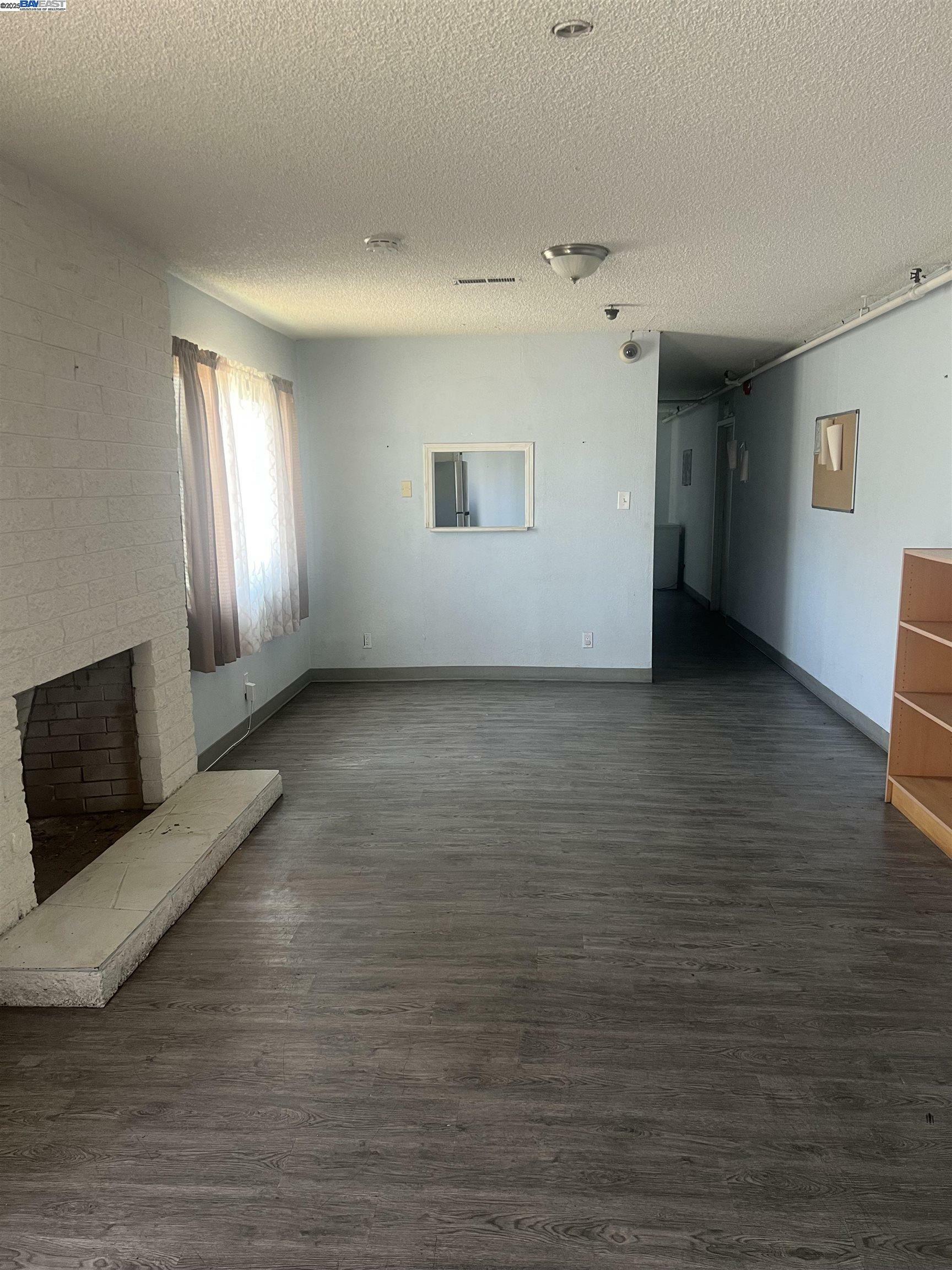 Property Photo: 4201 West St CA 94608