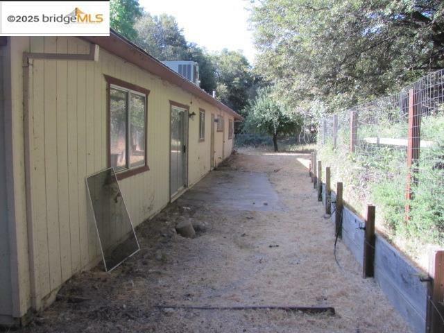 Property Photo: 2364 Rainbow Rd. CA 95338
