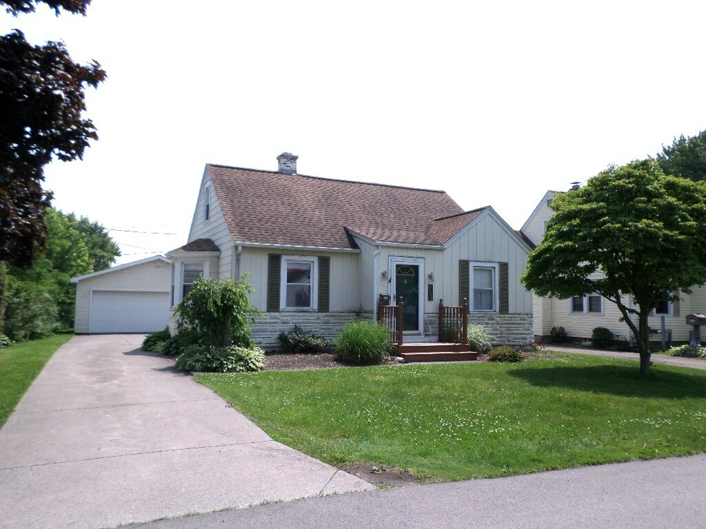 Property Photo: 3227 W 13th Street PA 16505